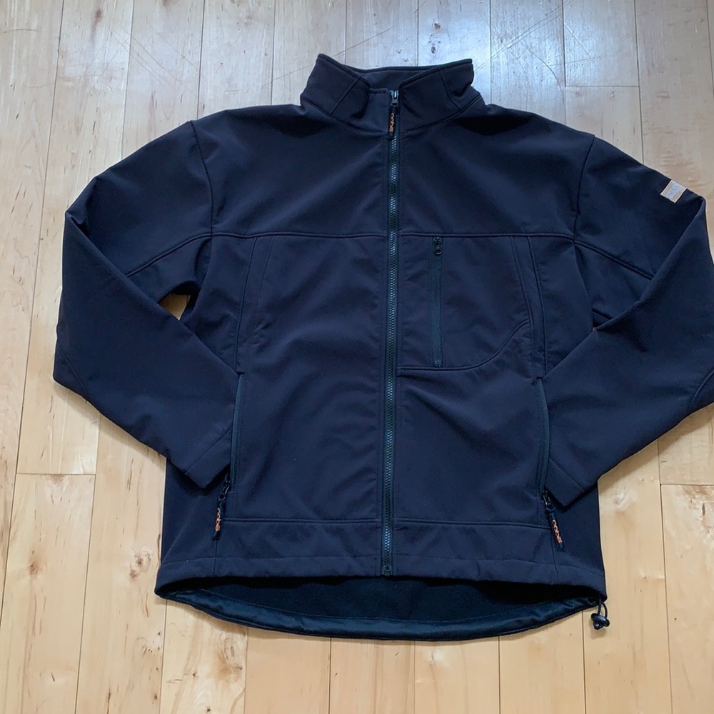 NWOT oobē Men’s Summit Jacket